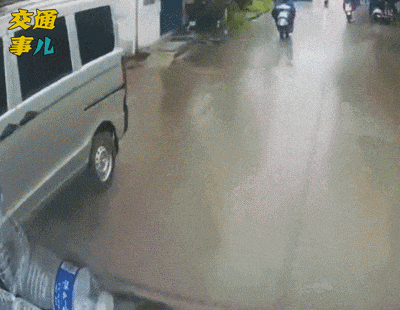 雨雪天氣出行安全提示_出行提示_冬季雨雪天氣駕車注意事項